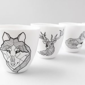 Black Lines porcelain mug handmade in Berlin – Antikapratika