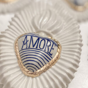 Ex Voto sacred Heart porcelain handmade in Berlin by Marta Maria Trenti painted Amore and Gold rim